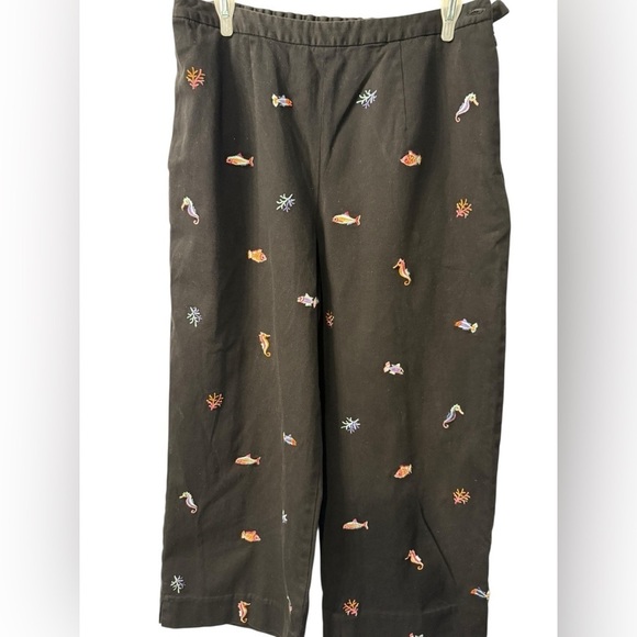 Pants - Cold water Creek crop Black capris with Colorful Sea Creatures Size 12